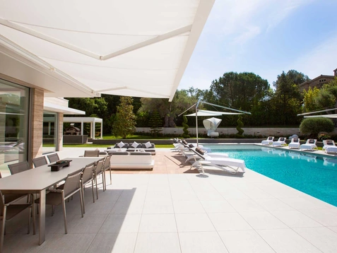 Qubica Flat